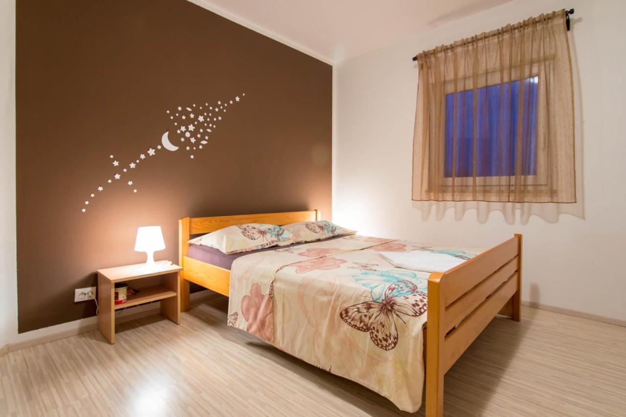 House Paola Βίλα Bibici Εξωτερικό φωτογραφία
