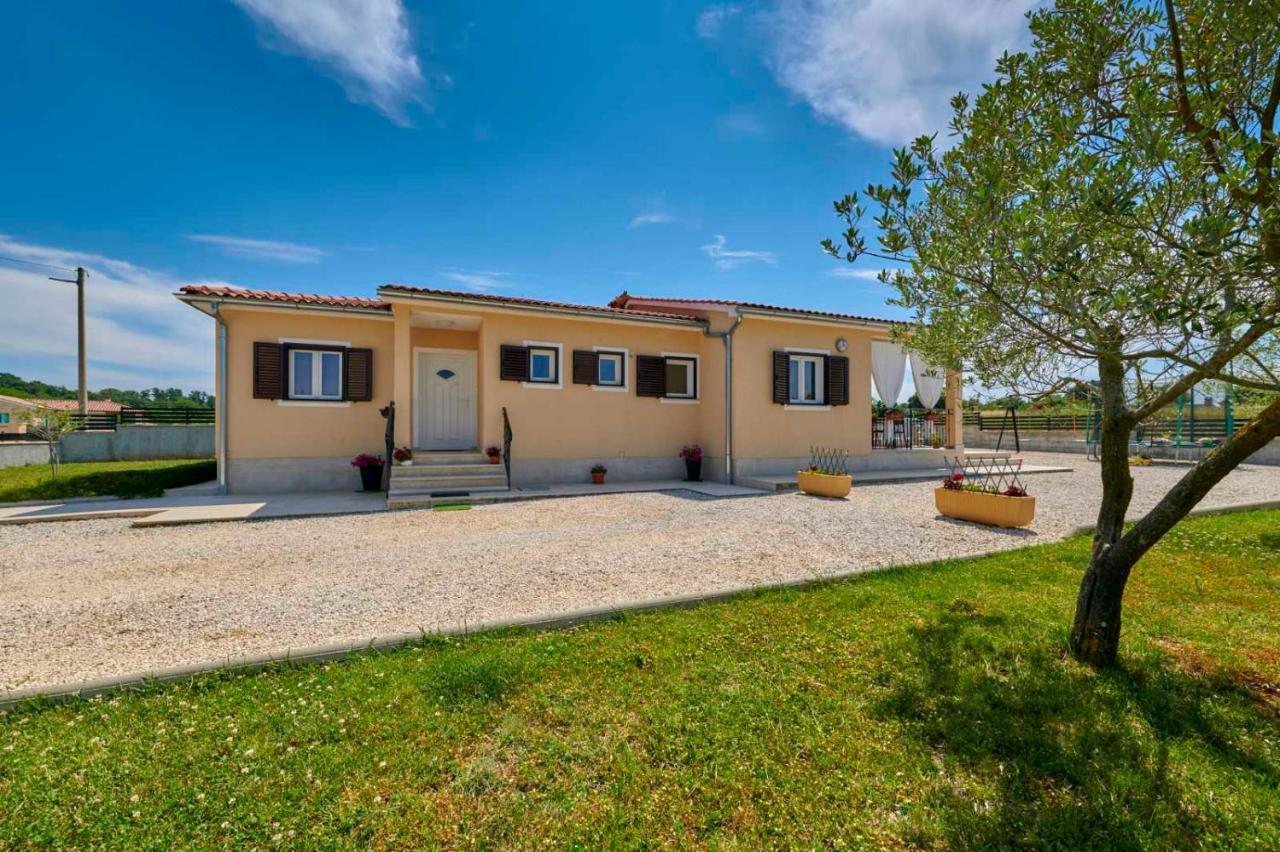 House Paola Βίλα Bibici Εξωτερικό φωτογραφία